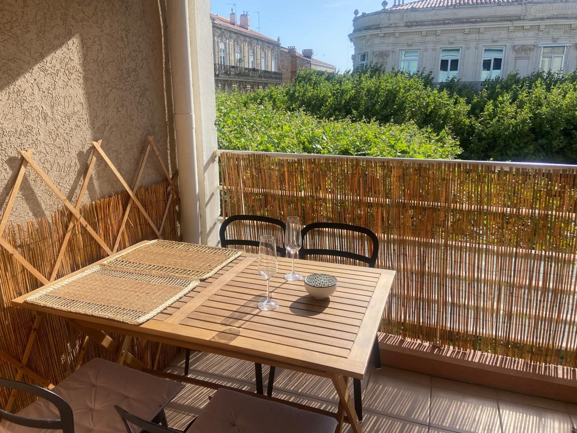 Charmant Appartement Central Terrasse Proche Gare Сет Экстерьер фото